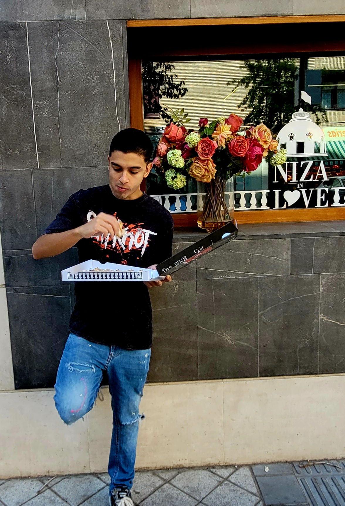 Take away Niza